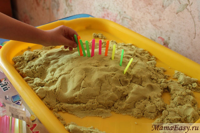 Играем с кинетическим песком